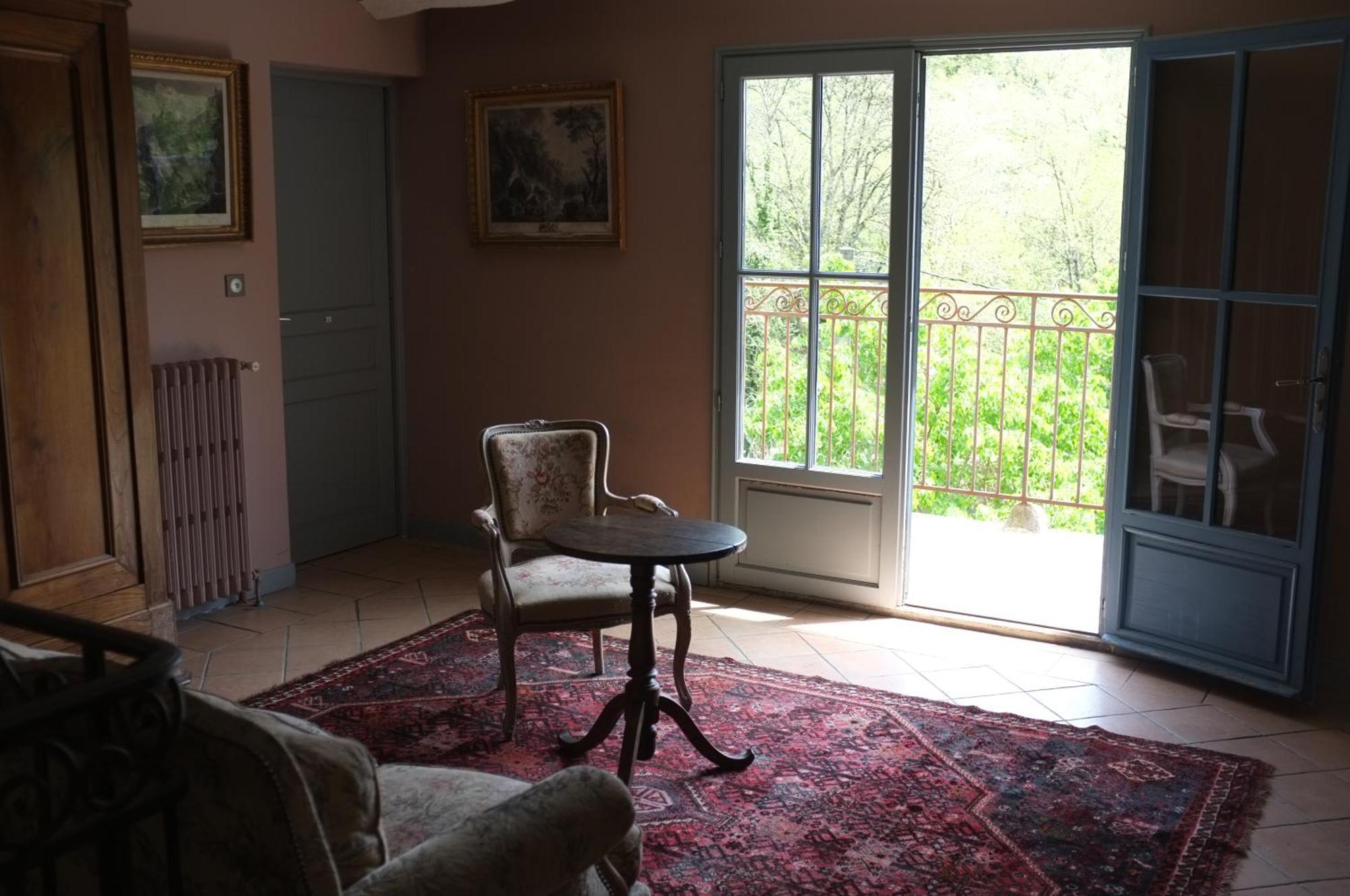 Nabat Le Haut, Chambre Et Table D'Hotes Courniou Exterior photo